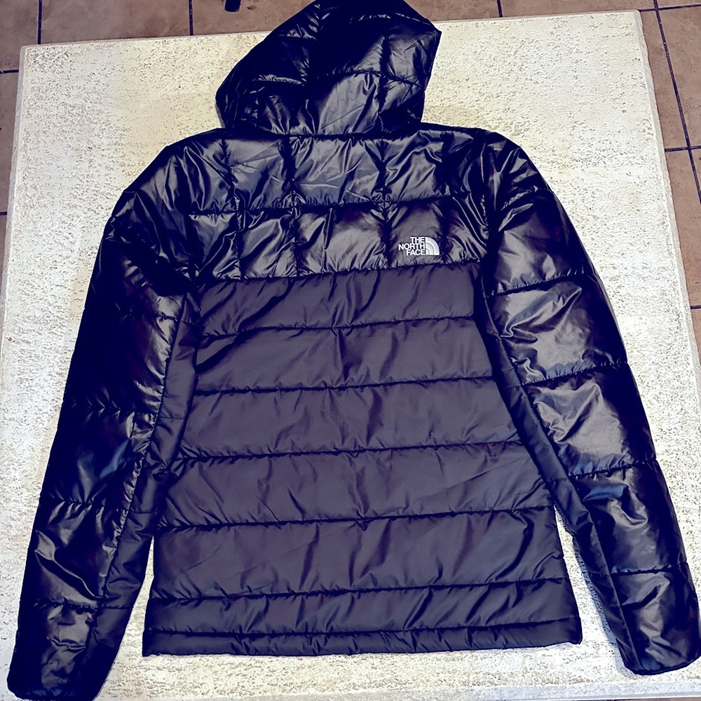 The north face jacket coat men’s Small new witouth tags